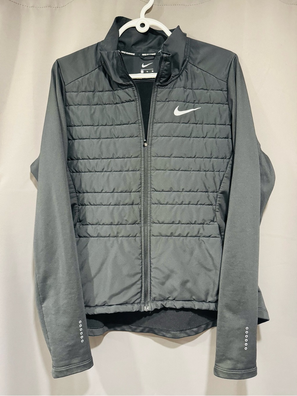 Nike Black Women's Hybrid Quilted Performance Jacket